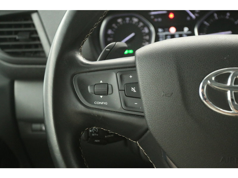 Toyota ProAce Worker