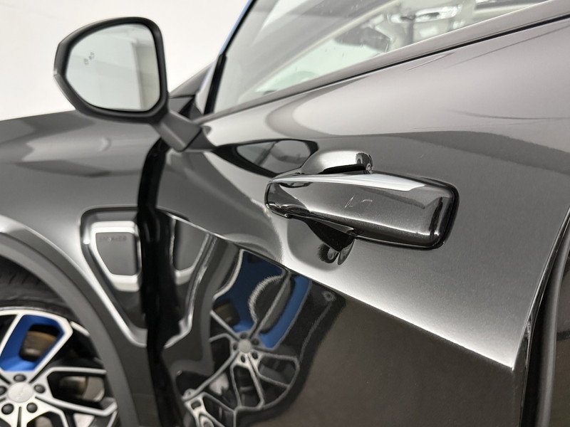 Lynk Co 01