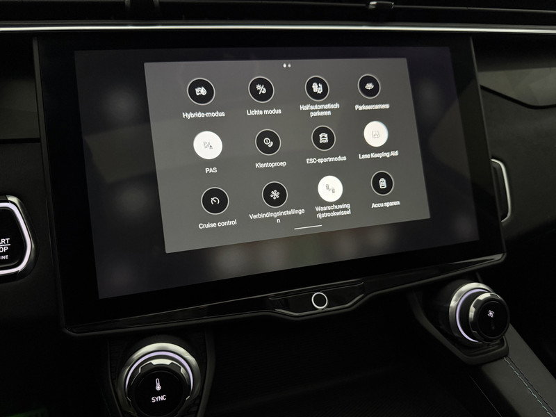 Lynk Co 01