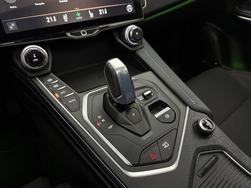 Lynk Co 01