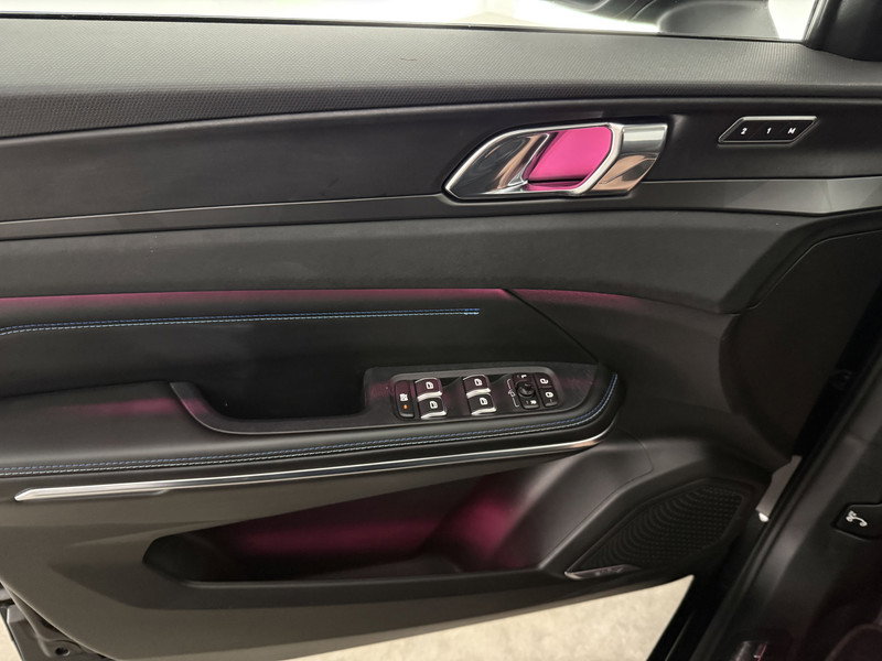 Lynk Co 01