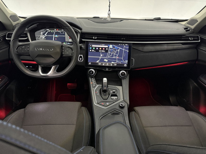 Lynk Co 01