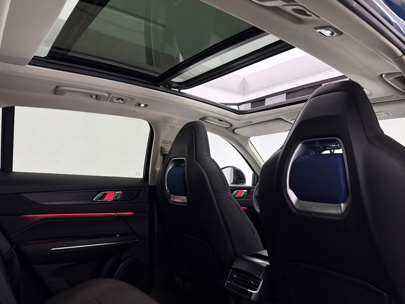 Lynk Co 01