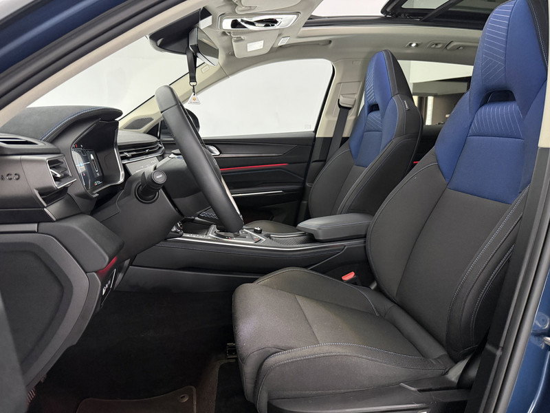 Lynk Co 01