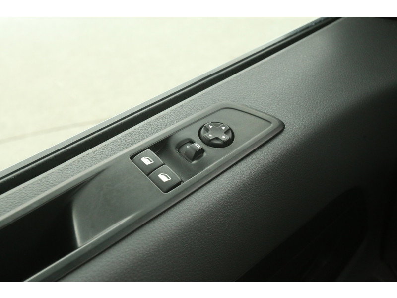 Peugeot e-Expert