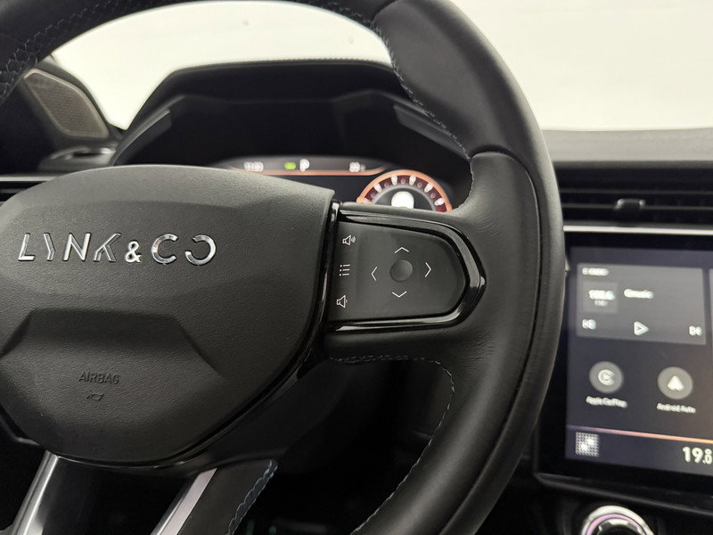 Lynk Co 01