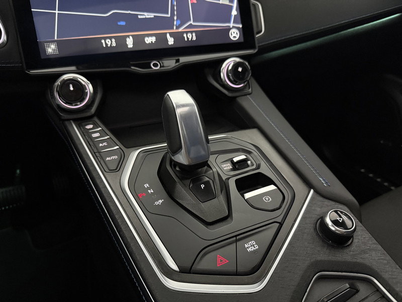 Lynk Co 01