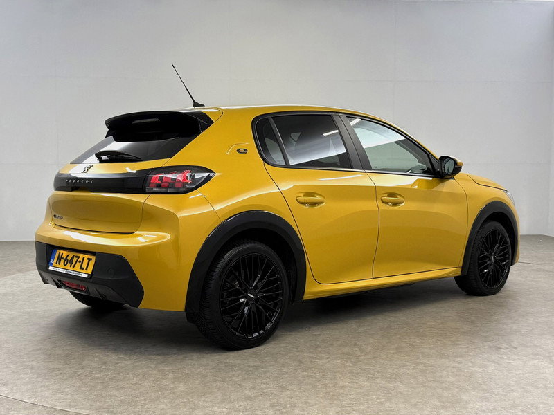 Peugeot e-208