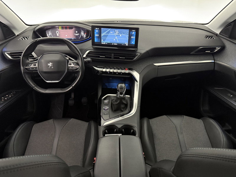 Peugeot 5008 1.2 PureTech Allure 7p. P590JB