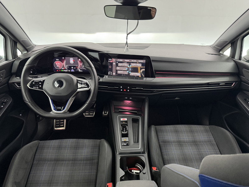 Volkswagen Golf 1.4 eHybrid GTE X837KJ