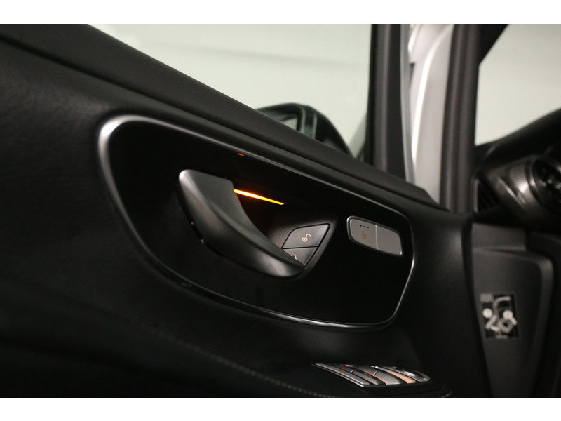 Mercedes-Benz EQV 300