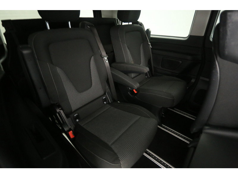 Mercedes-Benz EQV 300