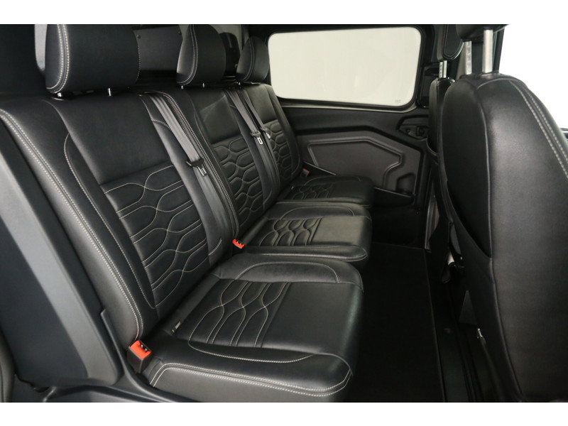 Ford Transit Custom 2.0 TDCI L2H1 Platinum Edition VKZ64X