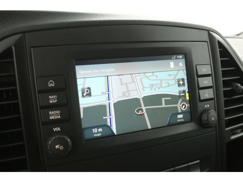 Mercedes-Benz eVito