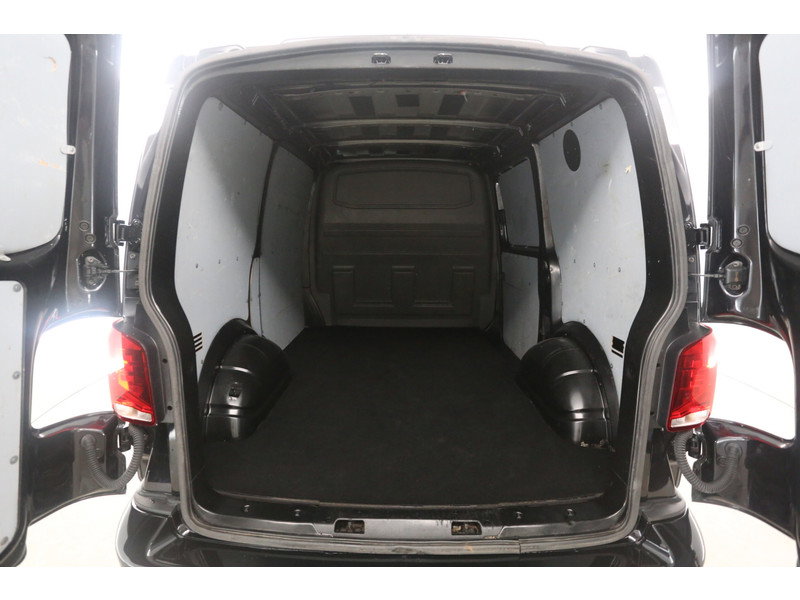 Volkswagen Transporter 2.0 TDI L1H1 140PK VPJ67B