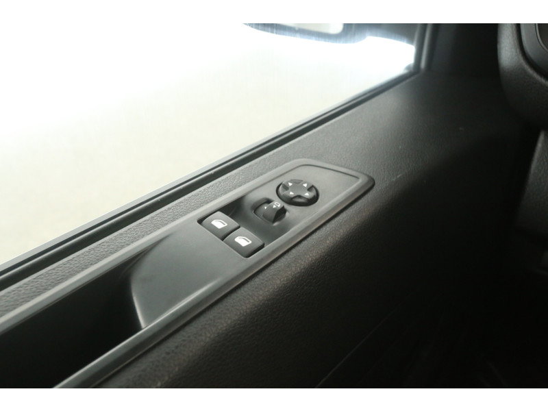 Peugeot e-Expert