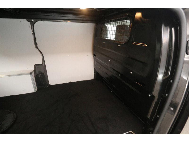 Peugeot e-Expert