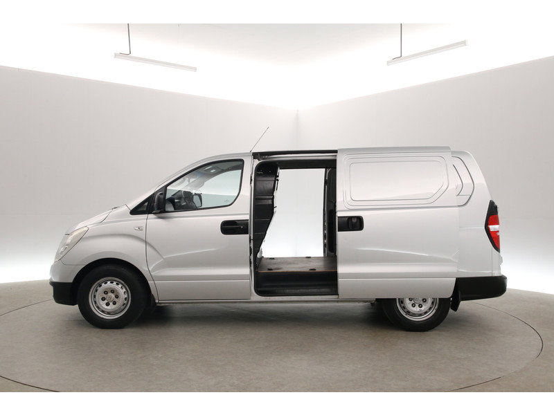 Hyundai H300