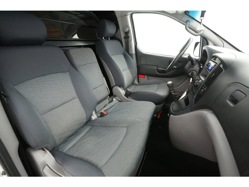 Hyundai H300