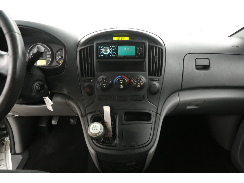 Hyundai H300