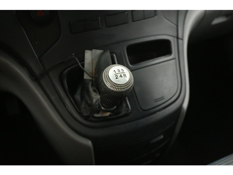 Hyundai H300