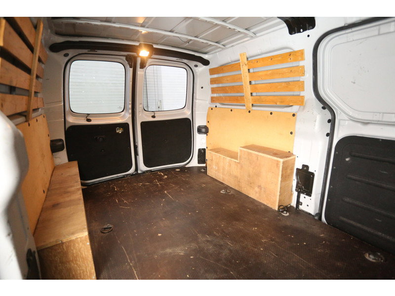 Hyundai H300