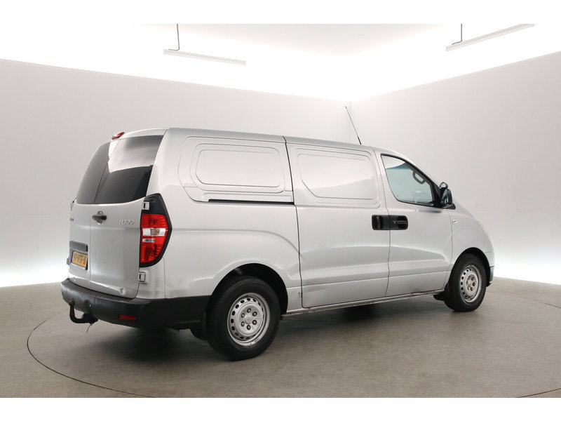 Hyundai H300