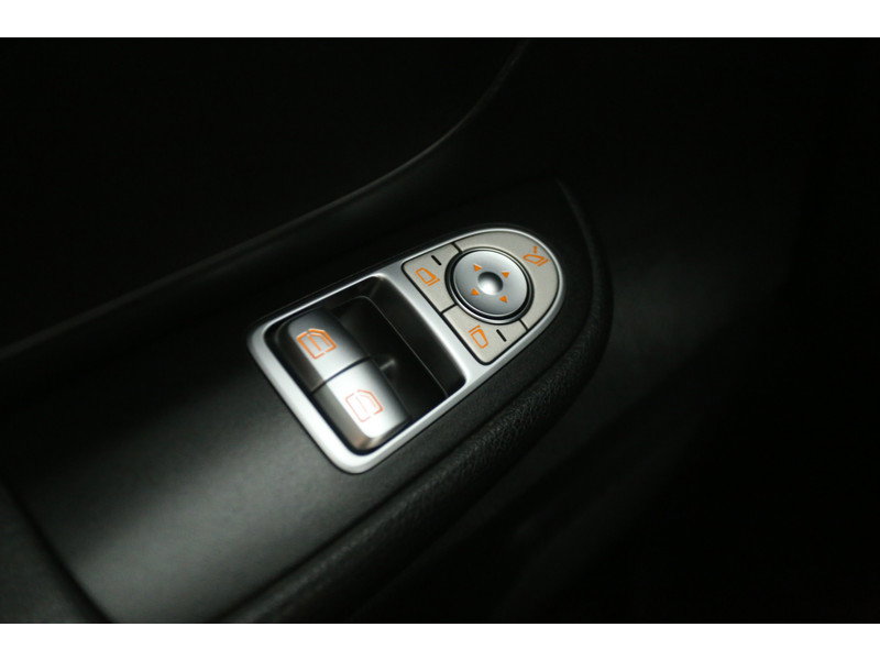 Mercedes-Benz EQV 300