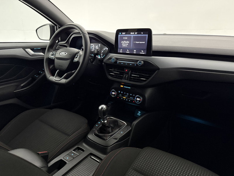 Ford Focus 1.0 EcoBoost Hybrid ST Line X447DV