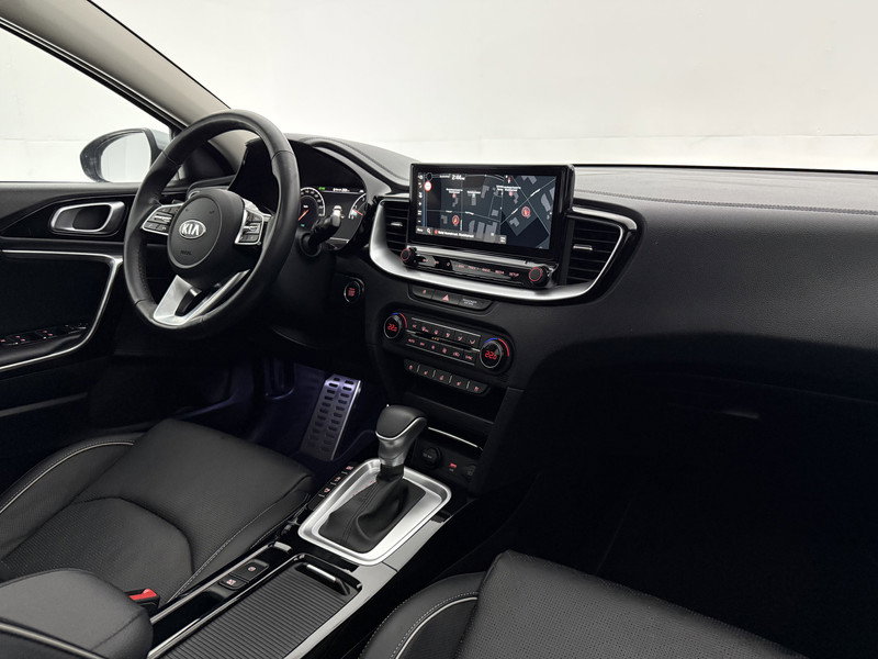 Kia Ceed 1.5 T-GDi ExecutiveLine L421RT
