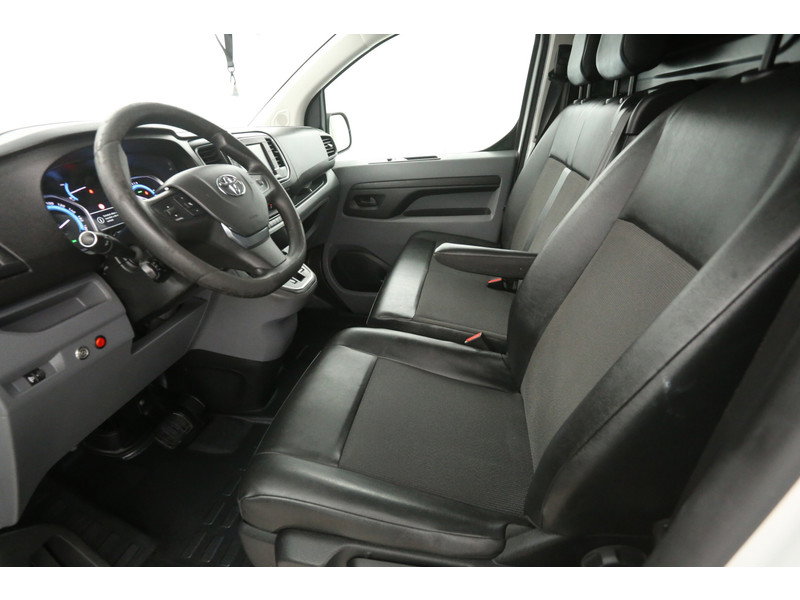 Toyota PROACE Electric Worker