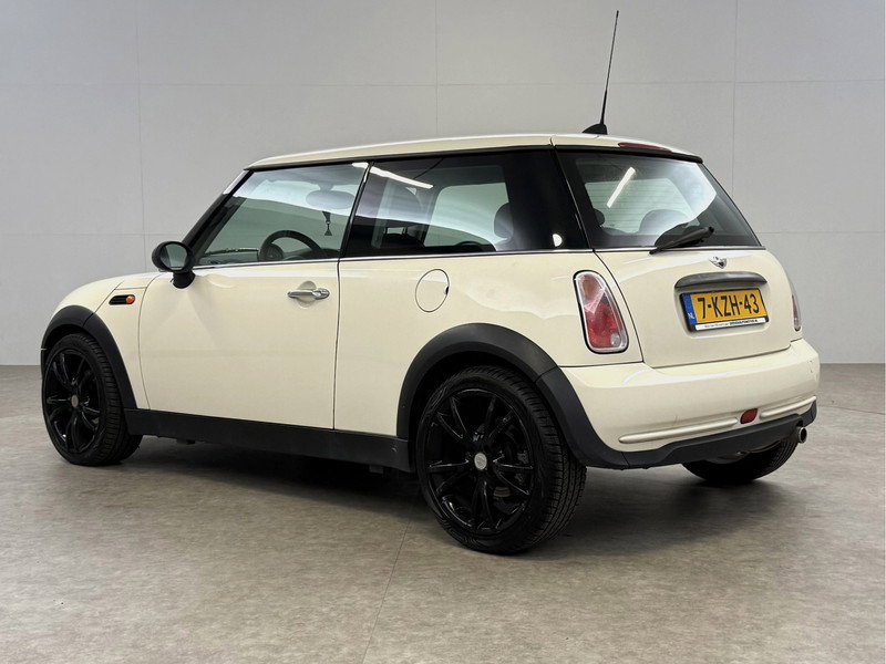MINI Cooper 1.6 One 7KZH43