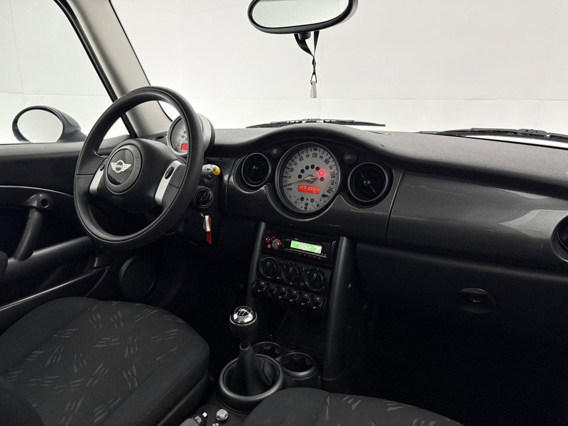 MINI Cooper 1.6 One 7KZH43