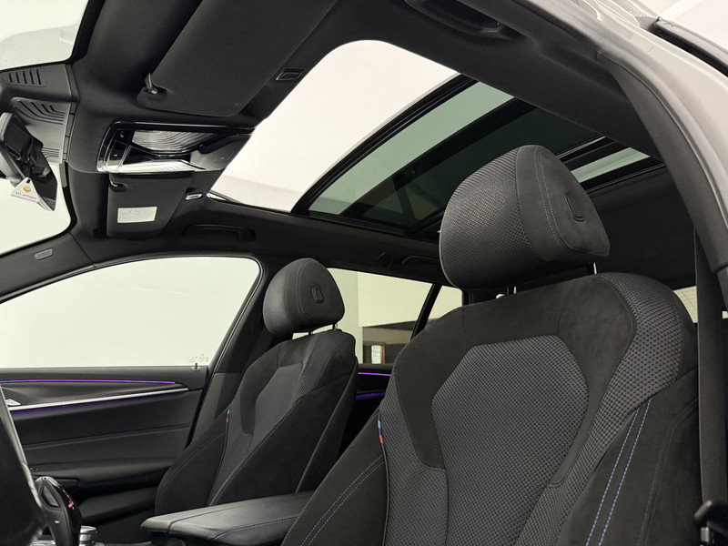 BMW 5 Serie 530e Touring M-Sport GR8764
