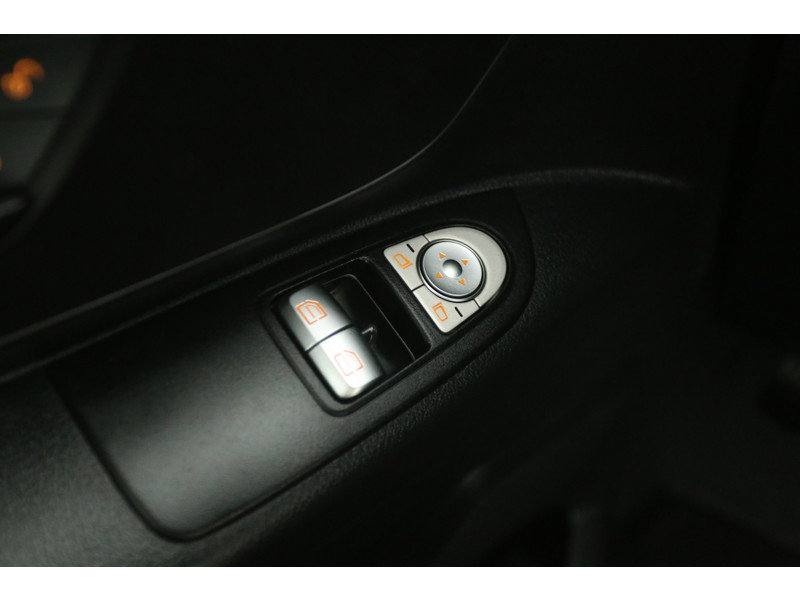Mercedes-Benz eVito