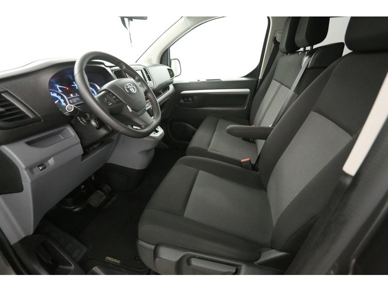 Toyota PROACE Electric Worker