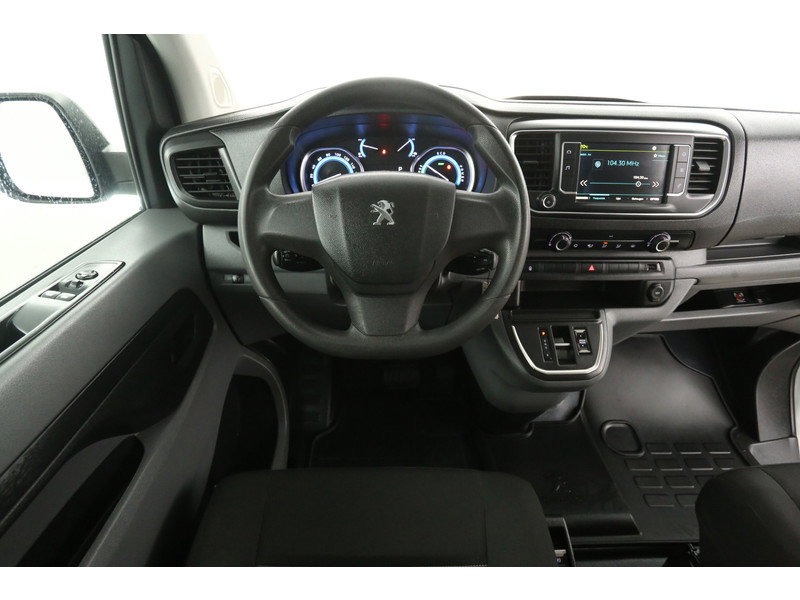 Peugeot e-Traveller