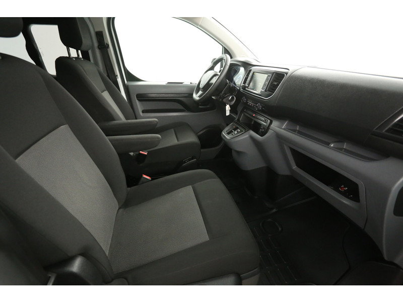 Peugeot e-Traveller