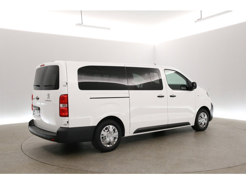 Peugeot e-Traveller