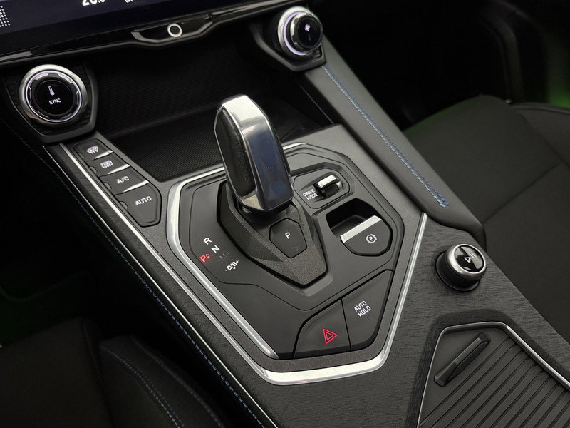 Lynk Co 01