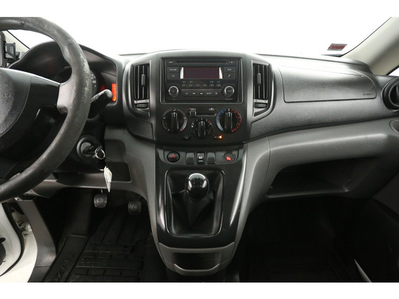 Nissan NV200
