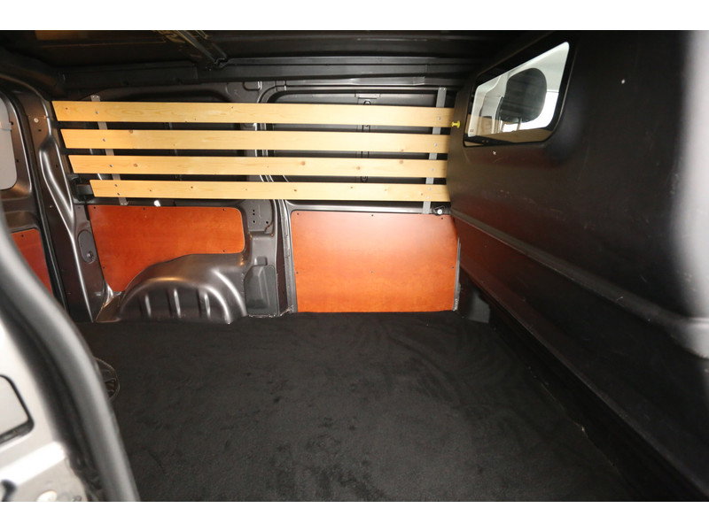 Peugeot e-Expert