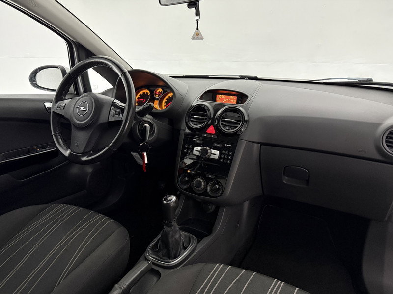 Opel Corsa 1.0-12V ‘111’ Edition 98LGT3