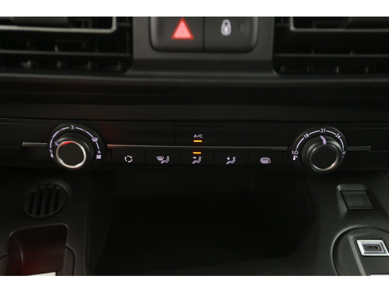 Toyota e-Proace City