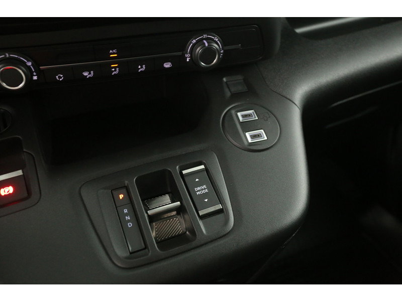 Toyota e-Proace City