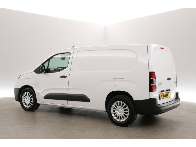 Toyota e-Proace City