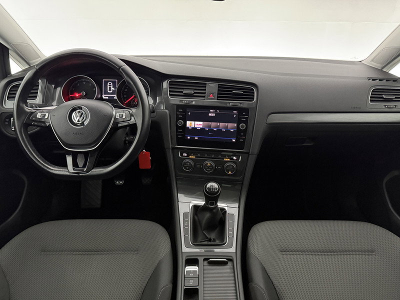 Volkswagen Golf 1.0 TSI Comfortline K469TG