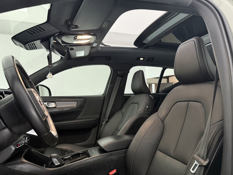 Volvo XC40 Recharge P8 AWD R-Design 78 kWh K148DK