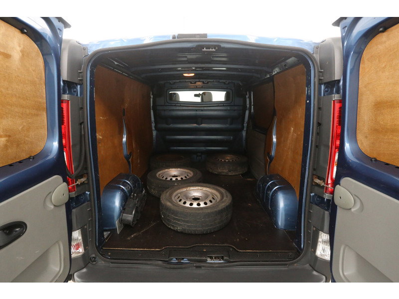 Renault Trafic 2.0 dCi L1H1 VB586F