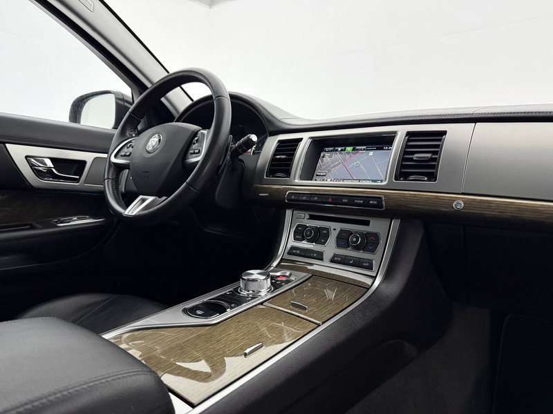 Jaguar XF 2.0 Turbo 9XBV10